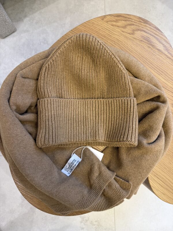 Komplet czapka i szalik