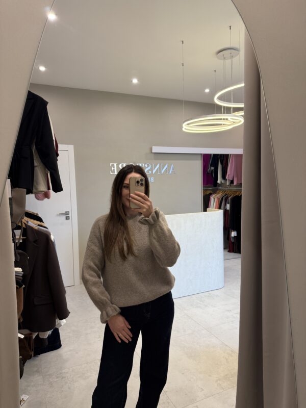 Sweter babyalpaca falbanka fango