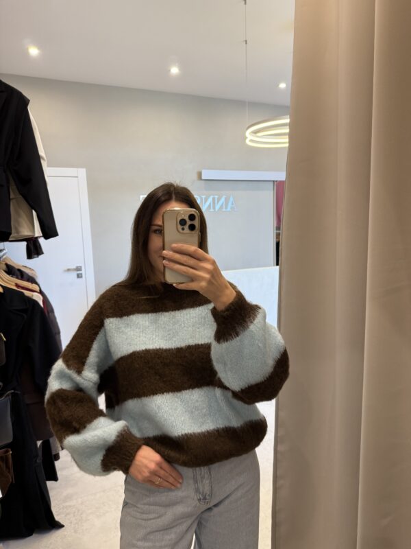 IMG_6850 Sweter pasy błękit-czekolada