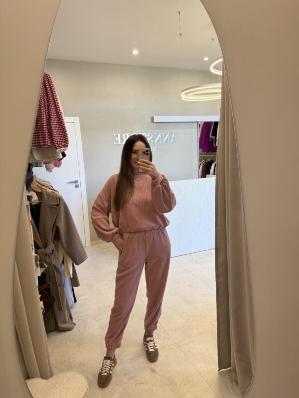 Komplet dresowy sztruksowy różowy