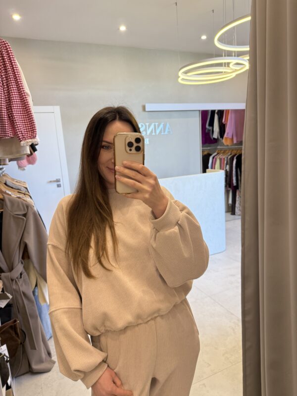 Komplet dresowy sztruksowy beżowy